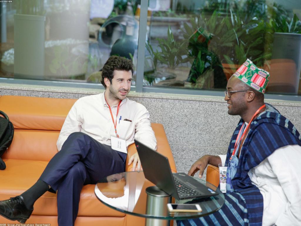 អត្ថប្រយោជន៍នៃប្រាក់បន្ថែម